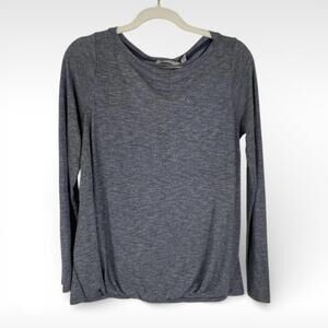 Athleta Long Sleeve Top - Heather Gray - Size XS - Tucked in Look